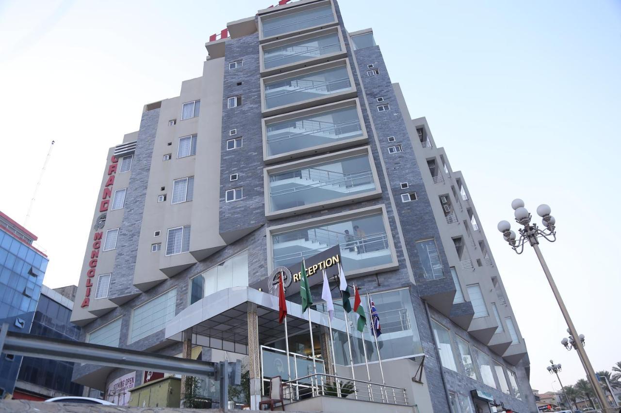רוואלפינדי Grand Mongolia Hotel מראה חיצוני תמונה