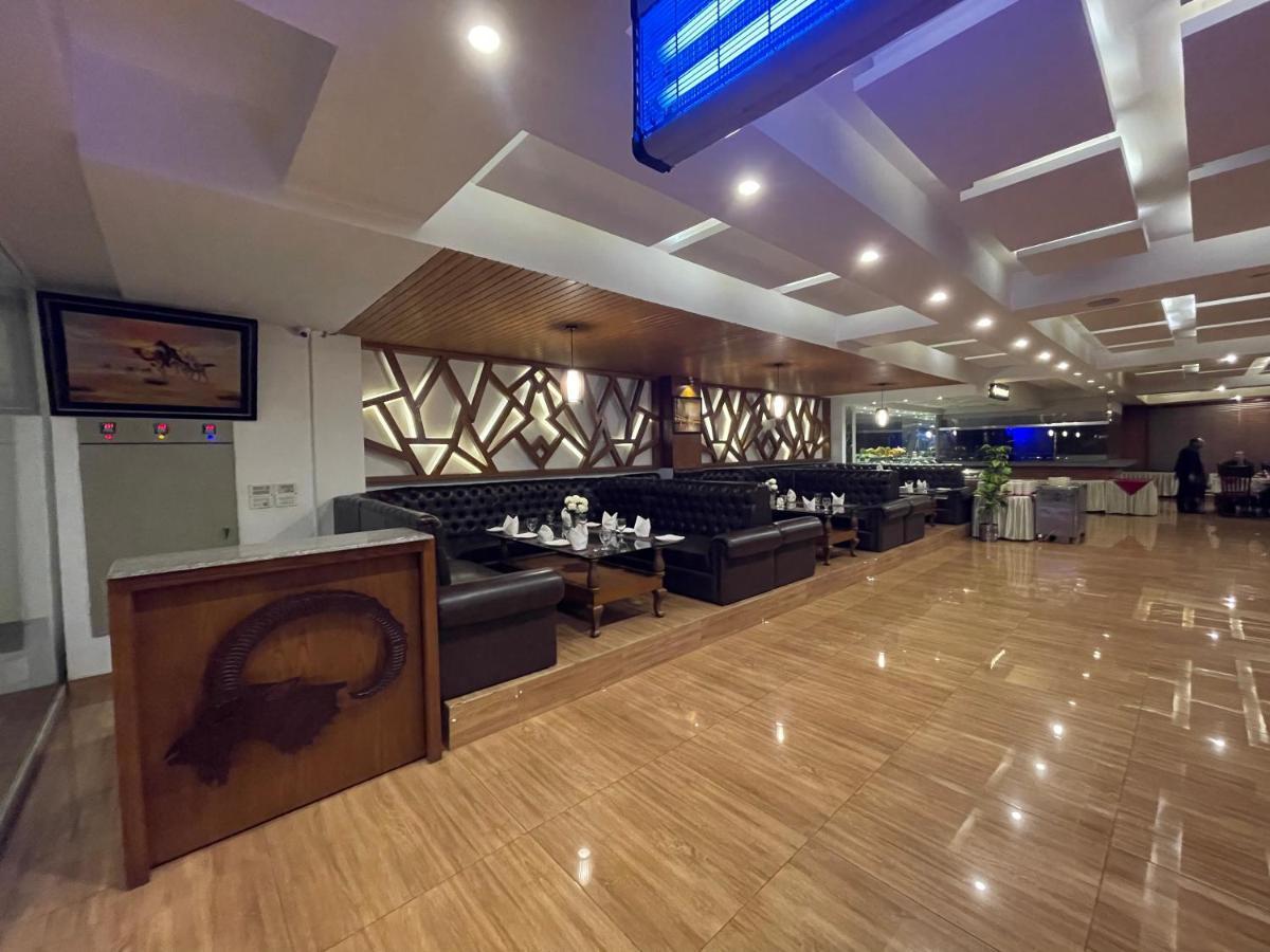 רוואלפינדי Grand Mongolia Hotel מראה חיצוני תמונה