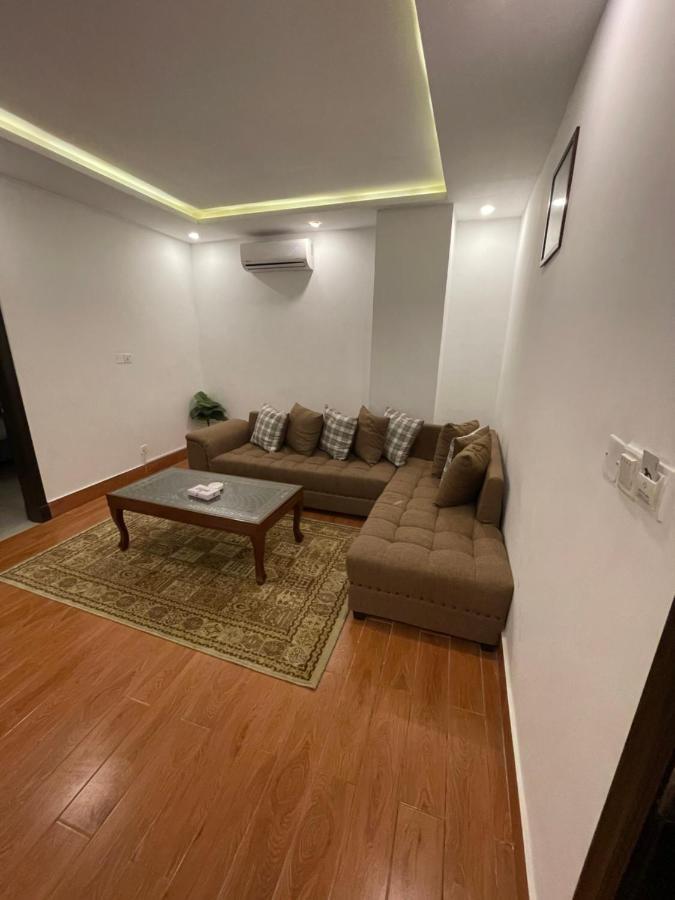 רוואלפינדי Grand Mongolia Hotel מראה חיצוני תמונה
